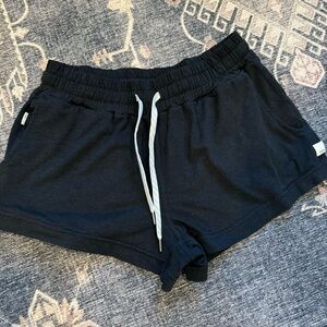 Vuori Halo Performance Shorts